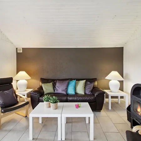 Iris - 300m From The Sea In Djursland And Mols By Interhome Dom wakacyjny