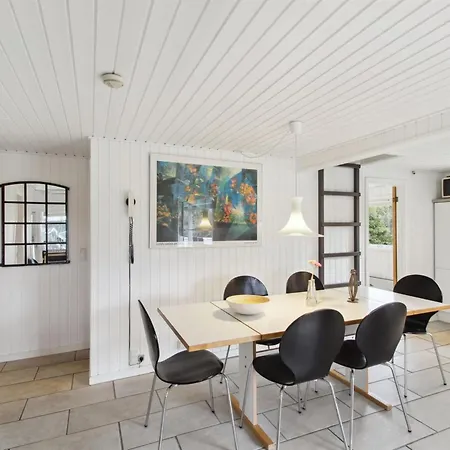 Iris - 300m From The Sea In Djursland And Mols By Interhome Glesborg